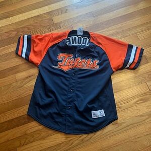 Tiger’s jersey